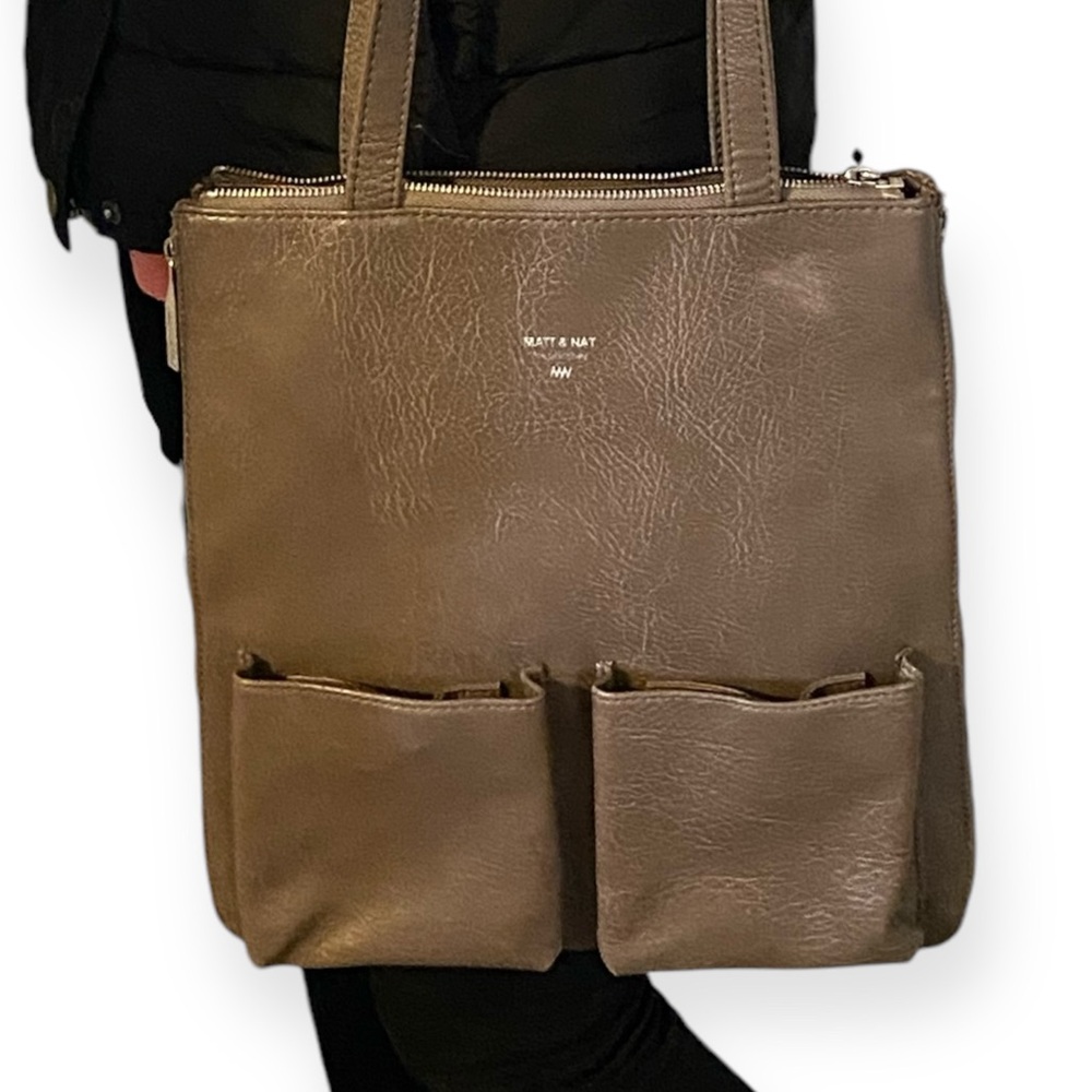 Matt & Nat Epea Tote Bag - Vegan - Taupe Color - Picture 9 of 11